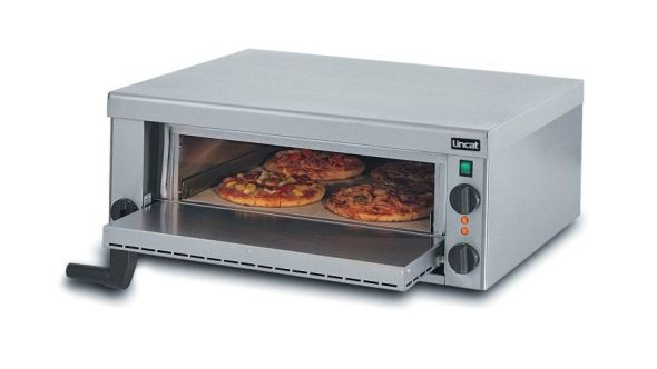 Lincat PO49X - Single Deck Pizza Oven 2.9kW