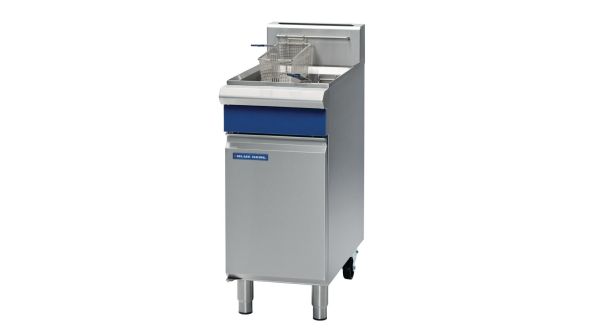 Blue Seal Free Standing Natural Gas Fryer GT18