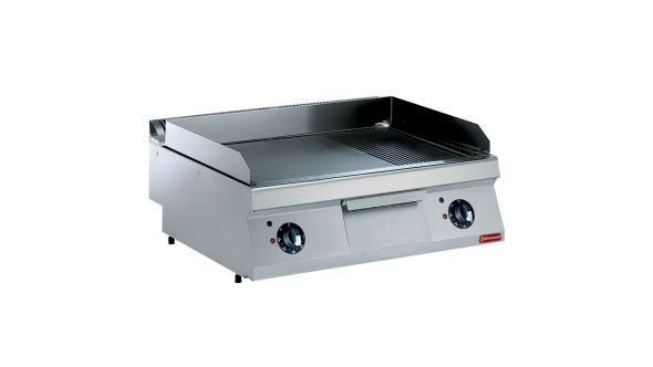 Diamond E17/PM8T-NE 2/3 Smooth 1/3 Grooved Electric Griddle Cooking Plate, 9kW