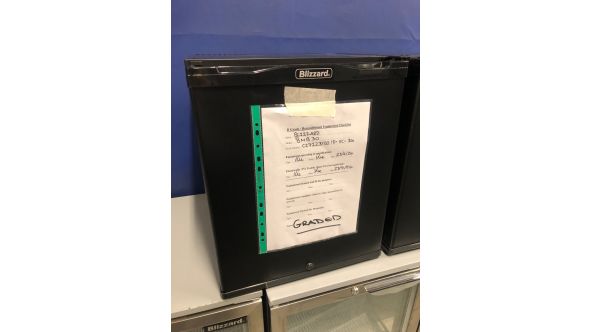 Blizzard C2722312018-XC-30A GRADED-00809-BMB30 Mini Bar (10 Bottles)