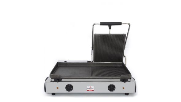 Sammic GLD-10 Contact Cast Iron Grill (1/2 smooth w/o cover - 1/2 ribbed with cover)