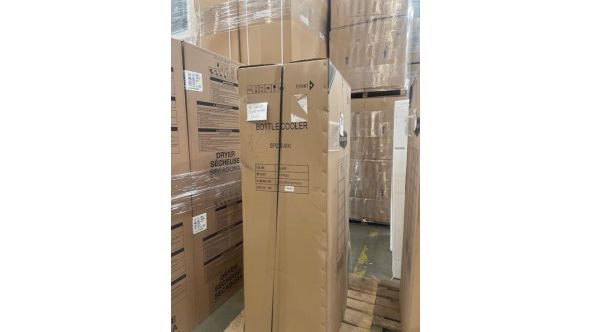 Sterling Pro GRADED Green SP220-BK Double Door Black Upright Bottle Cooler, 458 Litres